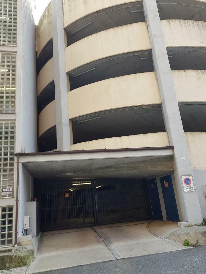 Vicolo Apartment, Pedestrian Centre, 2Bdr, 2,5 Bth, Aircondo, Private Parking, Easy To Train And Ferries, City Life La Spezia Exterior foto